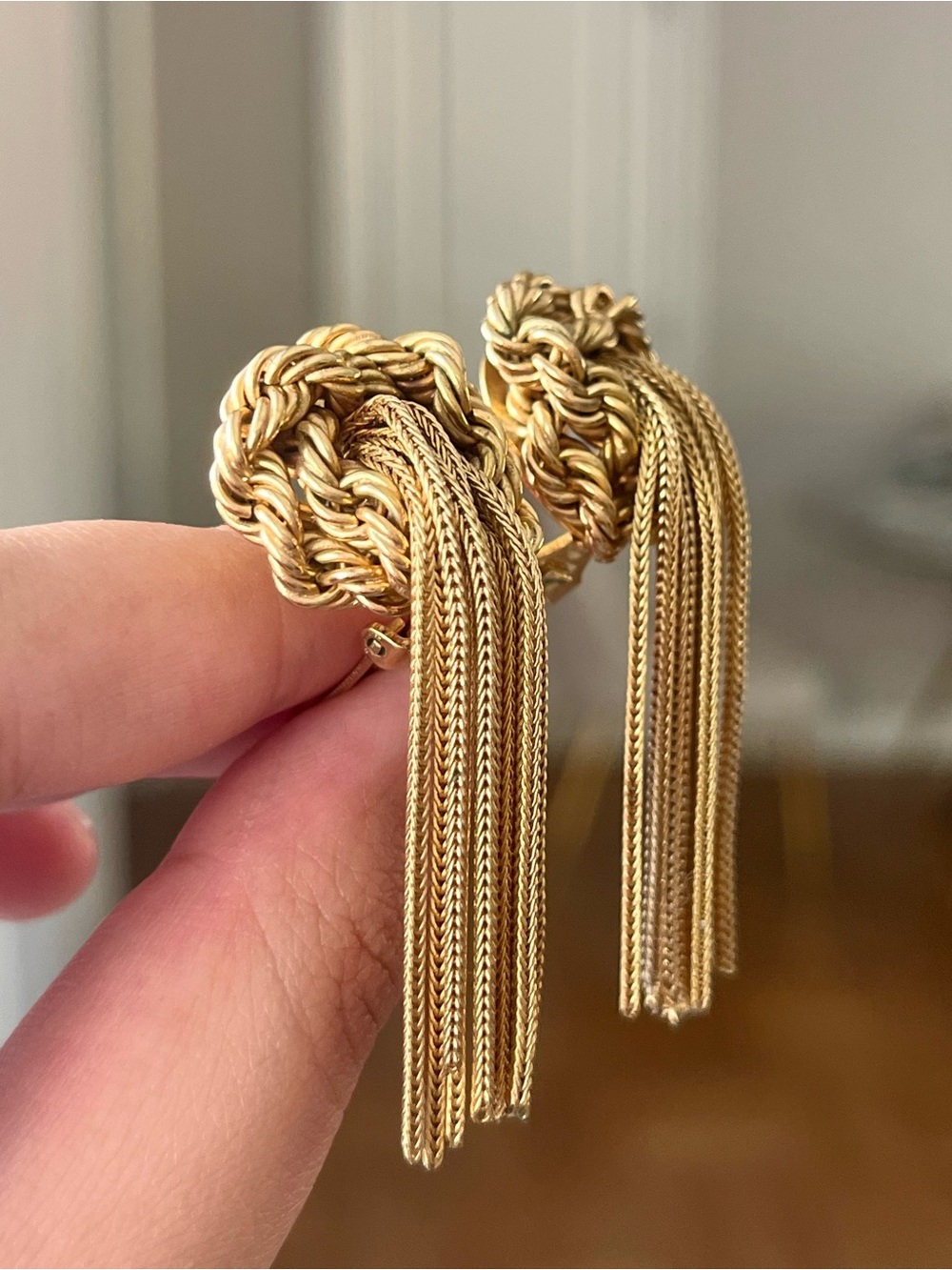 SOLD Authentic Vintage Dior 40s Braided Knot Tassel Drop Long Gold Clip Earrings - Picture 5 of 6
